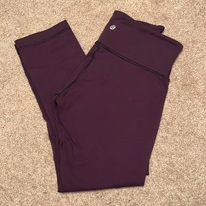 Lululemon purple cropped leggings